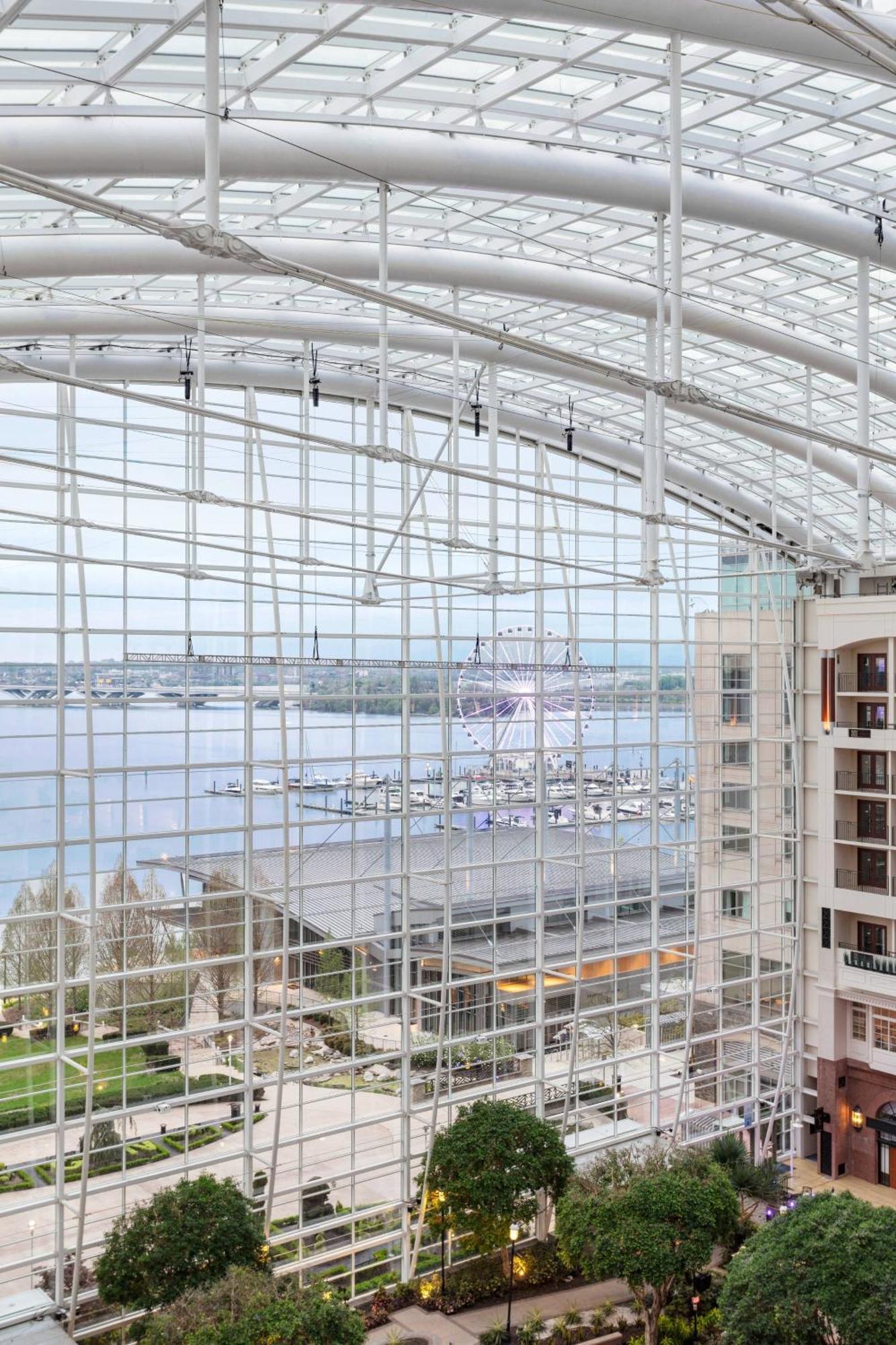 Gaylord National & Convention Center Resort National Harbor